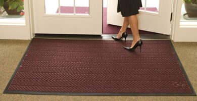 Consejos sobre cómo limpiar las alfombras de la entrada 4 Consejos sobre cómo limpiar las alfombras de la entrada